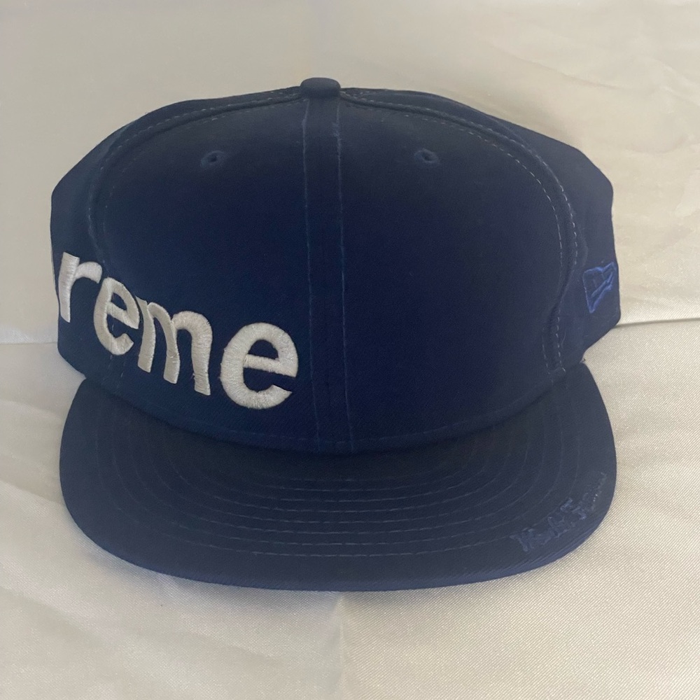 Supreme World Famous New Era cap Size 7 1/2.